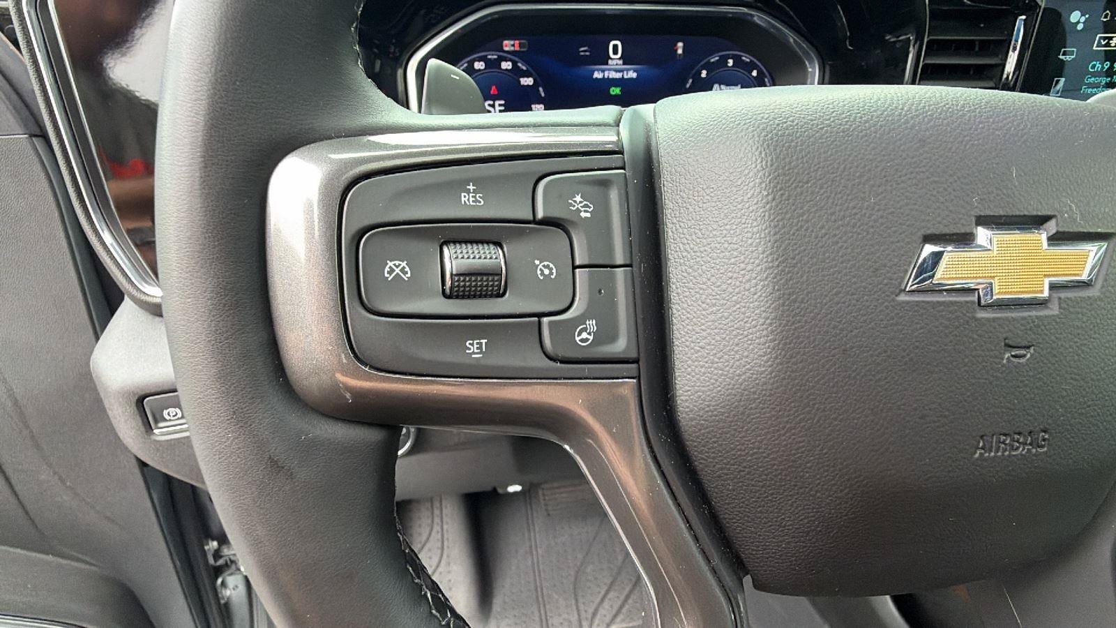 Used 2024 Chevrolet Silverado 1500 High Country w/ High Country Premium Package AWD/4WD image 26