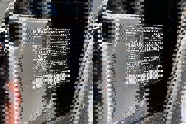 Certified 2025 Mercedes-Benz GLB 250 4MATIC image 22