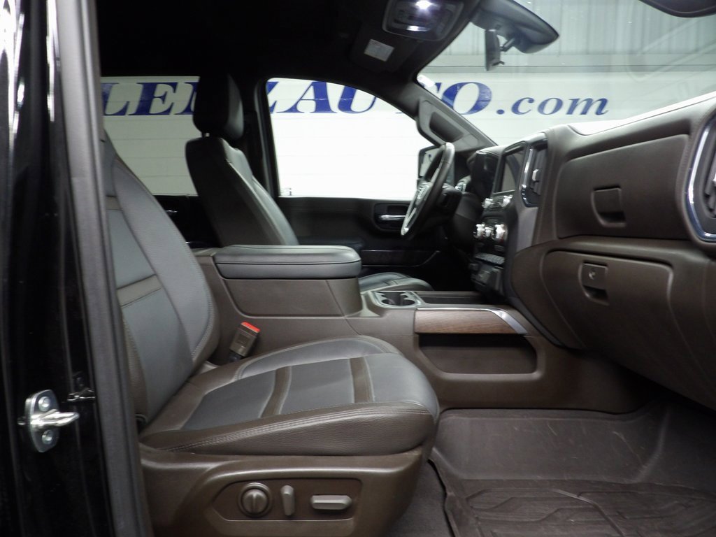 Used 2023 GMC Sierra 3500 Denali w/ Technology Package image 30