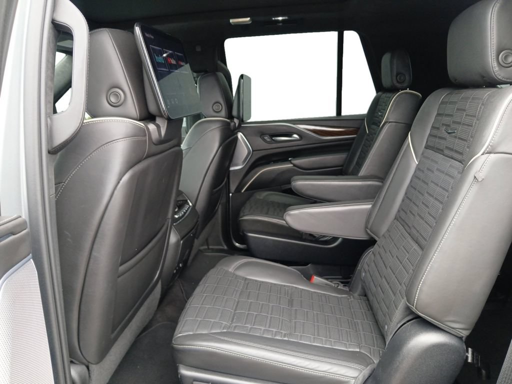 Used 2023 Cadillac Escalade Sport Platinum AWD/4WD image 22