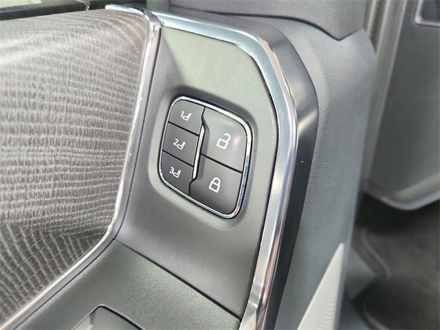 Used 2025 Ford F250 Platinum image 21