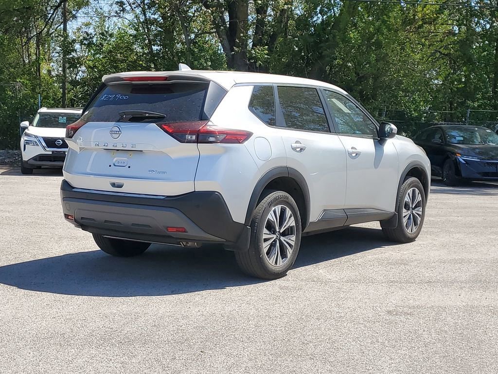 Used 2023 Nissan Rogue SV AWD/4WD image 4