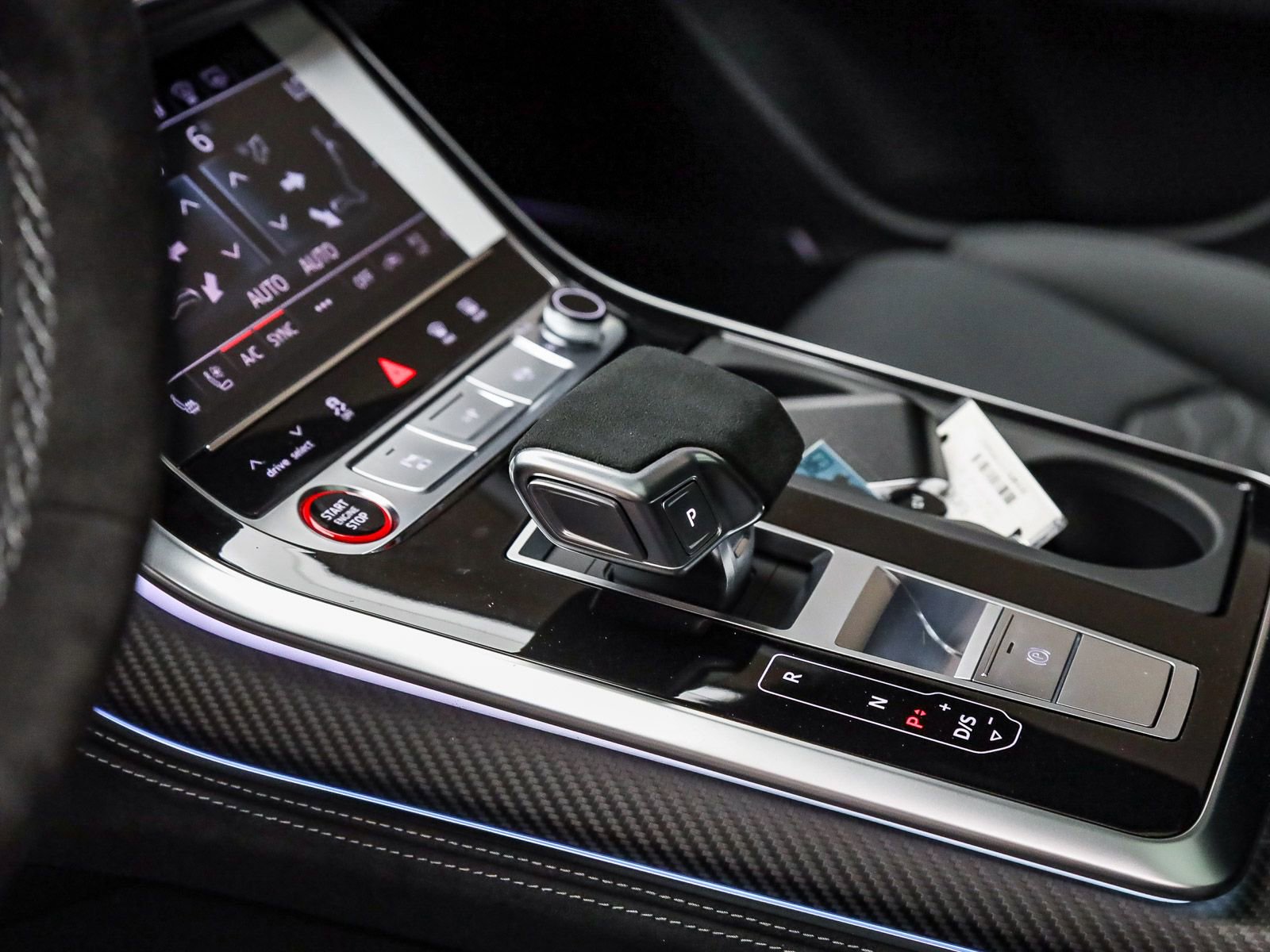 New 2026 Audi RS Q8 performance image 25