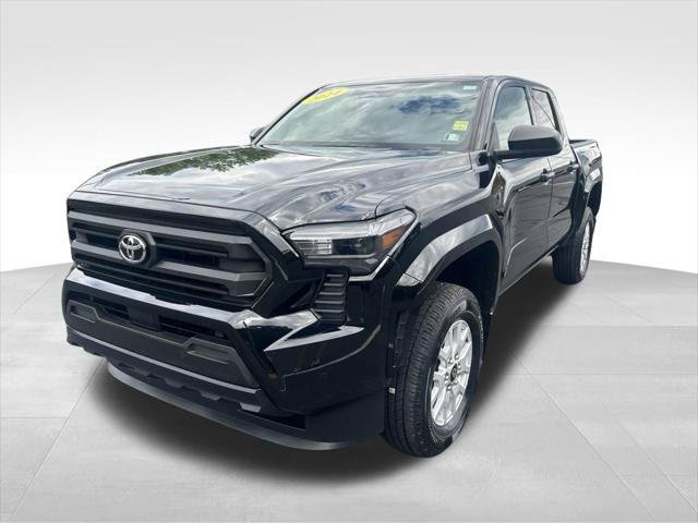 Certified 2024 Toyota Tacoma SR w/ SR Upgrade Package AWD/4WD image 1