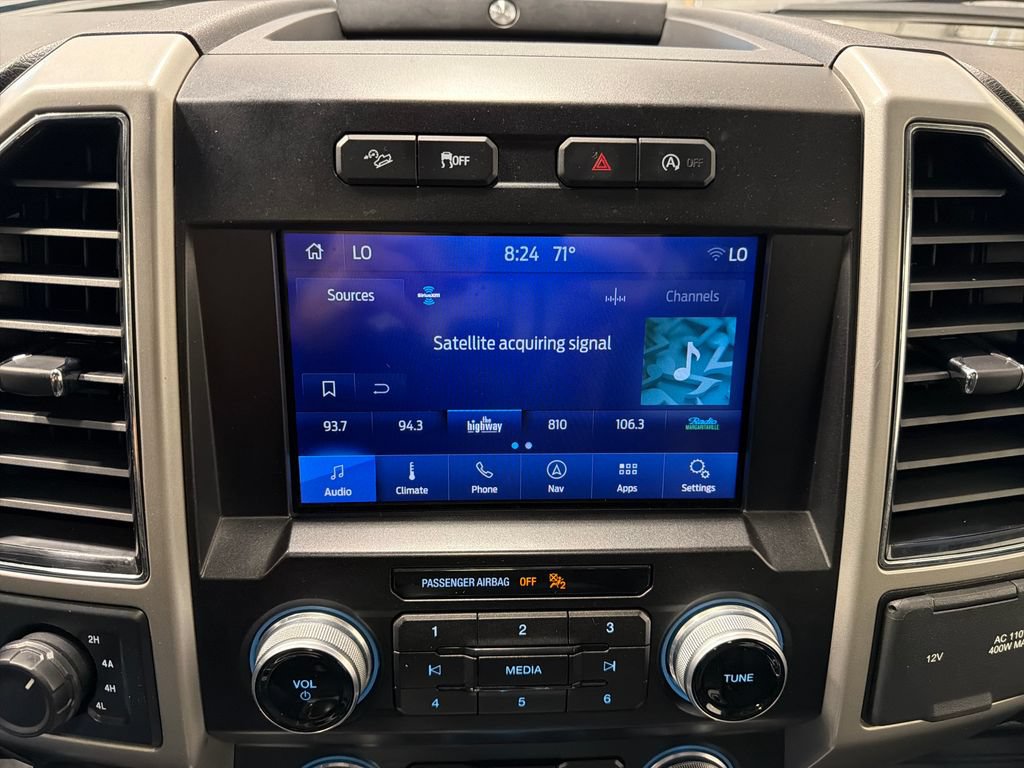 Used 2019 Ford F150 Lariat w/ Equipment Group 502A Luxury AWD/4WD image 8