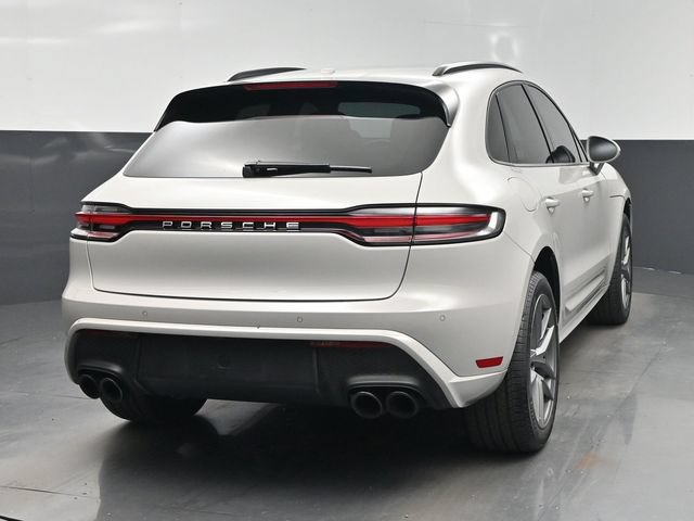 Used 2024 Porsche Macan AWD/4WD image 11