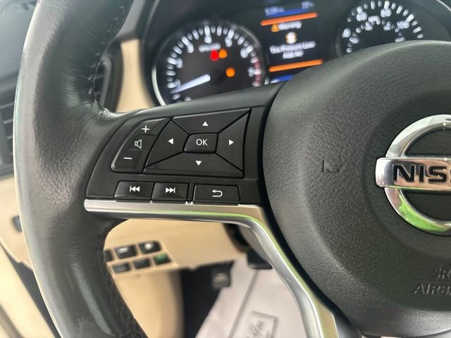 Used 2018 Nissan Rogue SL w/ Premium Package AWD/4WD image 13