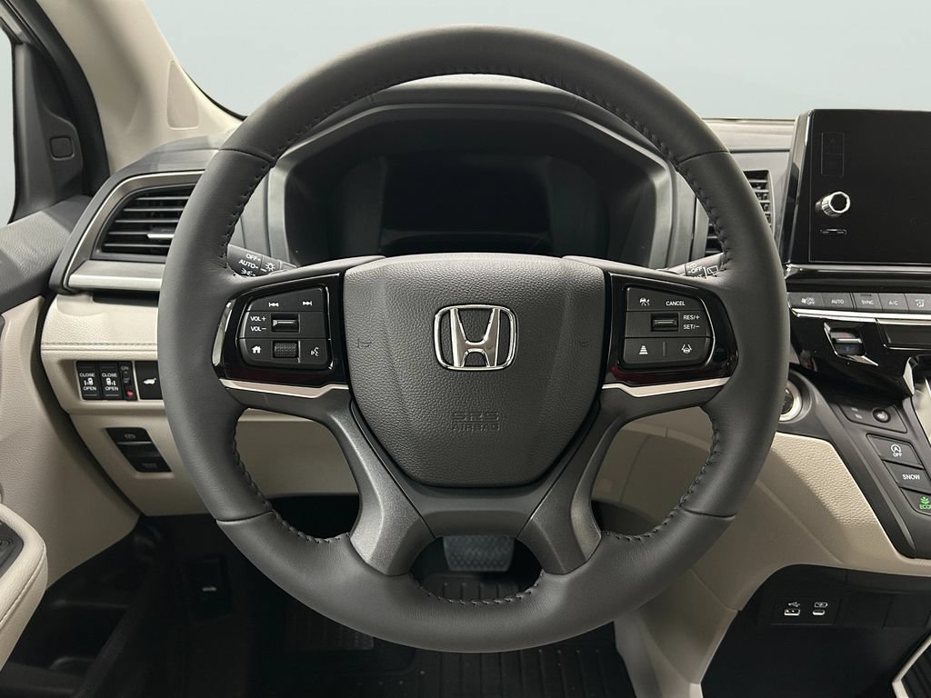 Used 2026 Honda Odyssey EX-L image 12
