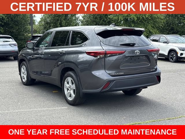 Used 2023 Toyota Highlander LE AWD/4WD image 4
