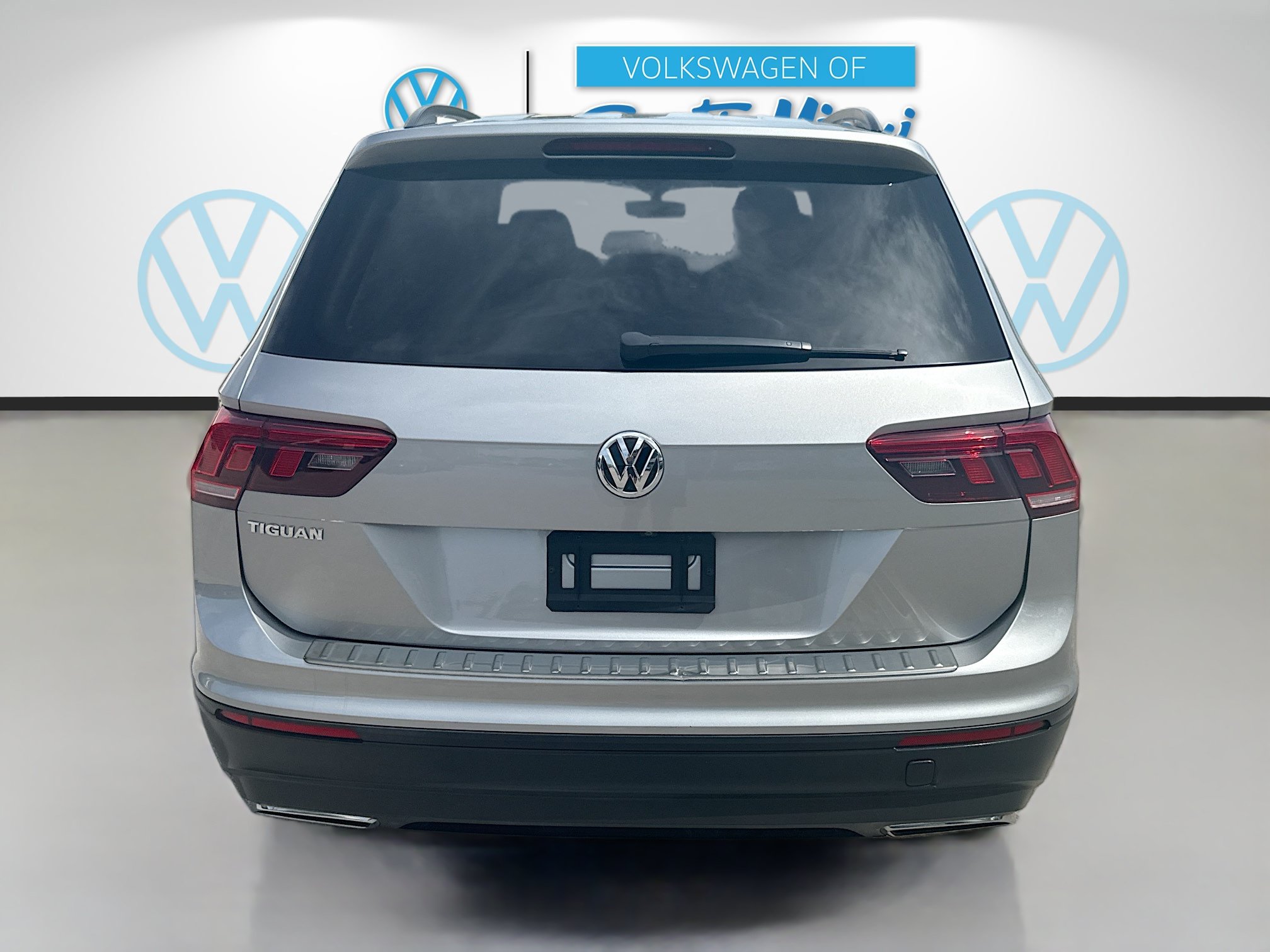 Used 2019 Volkswagen Tiguan S w/ Driver Assistance Package FWD image 6