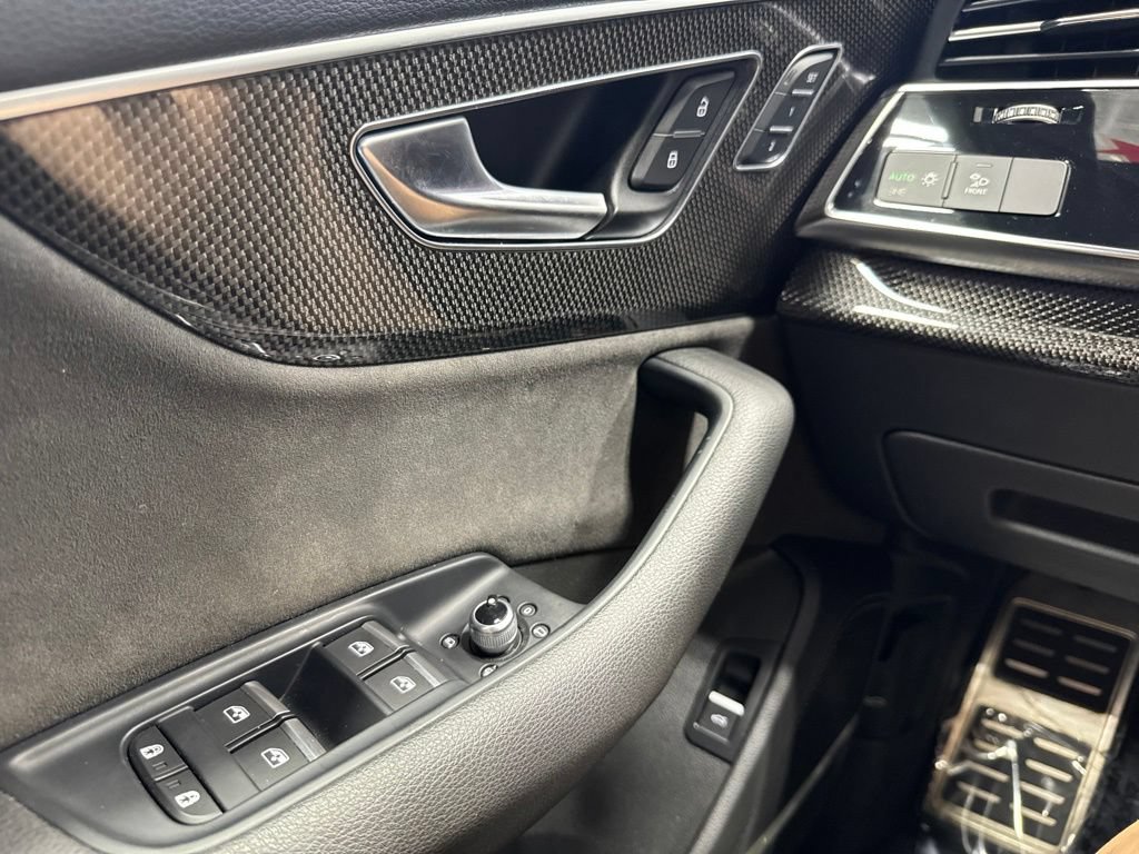 Used 2021 Audi SQ7 Premium Plus AWD/4WD image 9