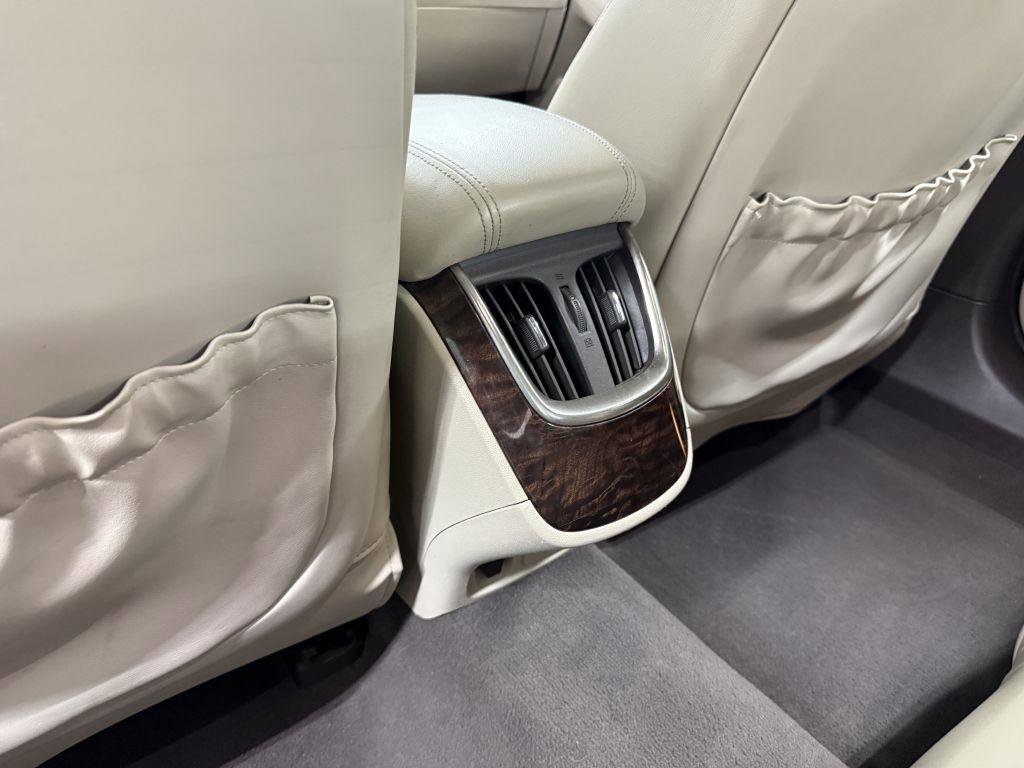 Used 2016 Buick LaCrosse Leather FWD image 26