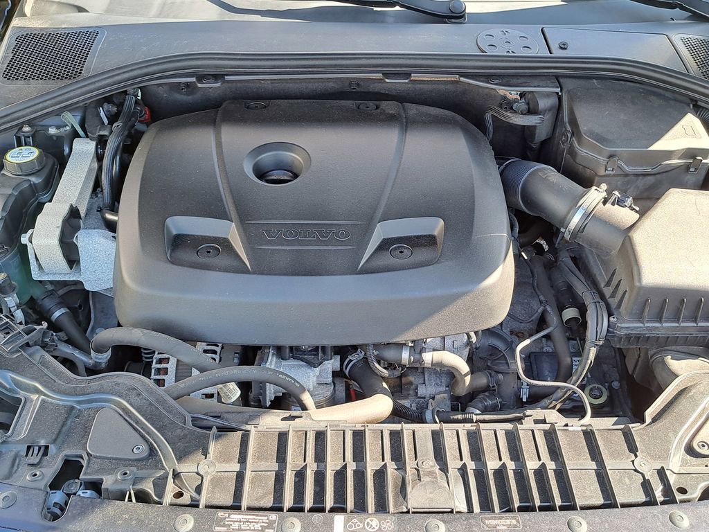 Used 2016 Volvo S60 T5 Premier image 32