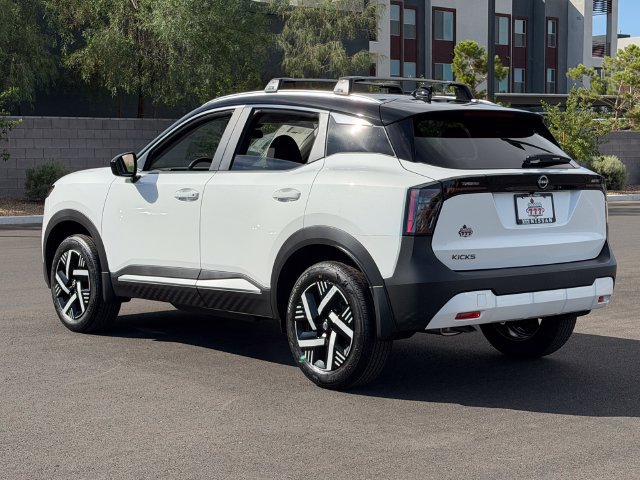 New 2027 Nissan Kicks SV w/ SV Premium Package FWD image 4