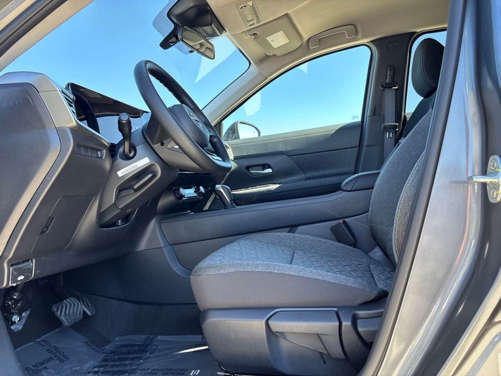 New 2026 Nissan Kicks SV FWD image 10