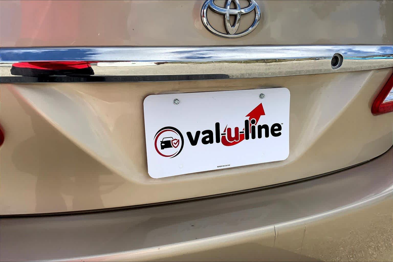Used 2013 Toyota Corolla LE FWD image 10