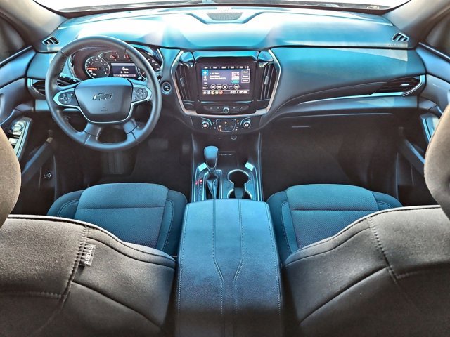 Used 2023 Chevrolet Traverse LT FWD image 17