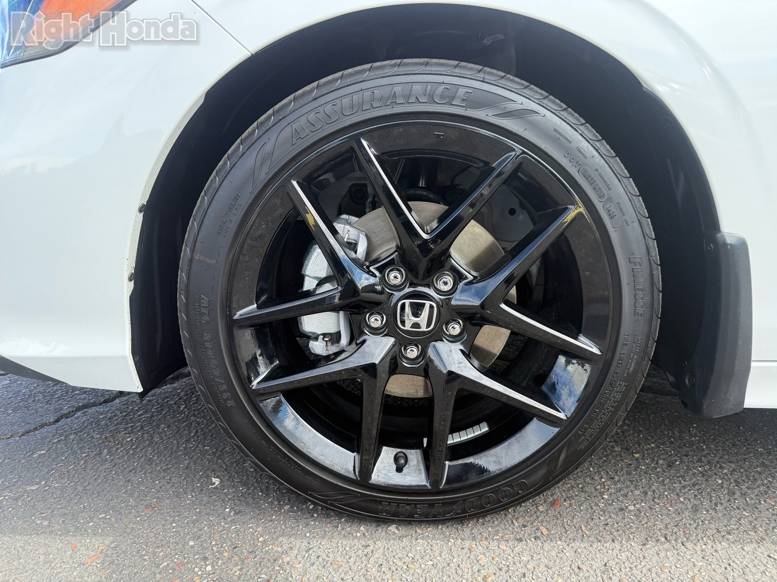 Used 2025 Honda Civic Sport image 10