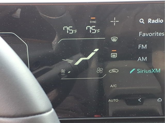 Used 2025 Kia K4 EX FWD image 9