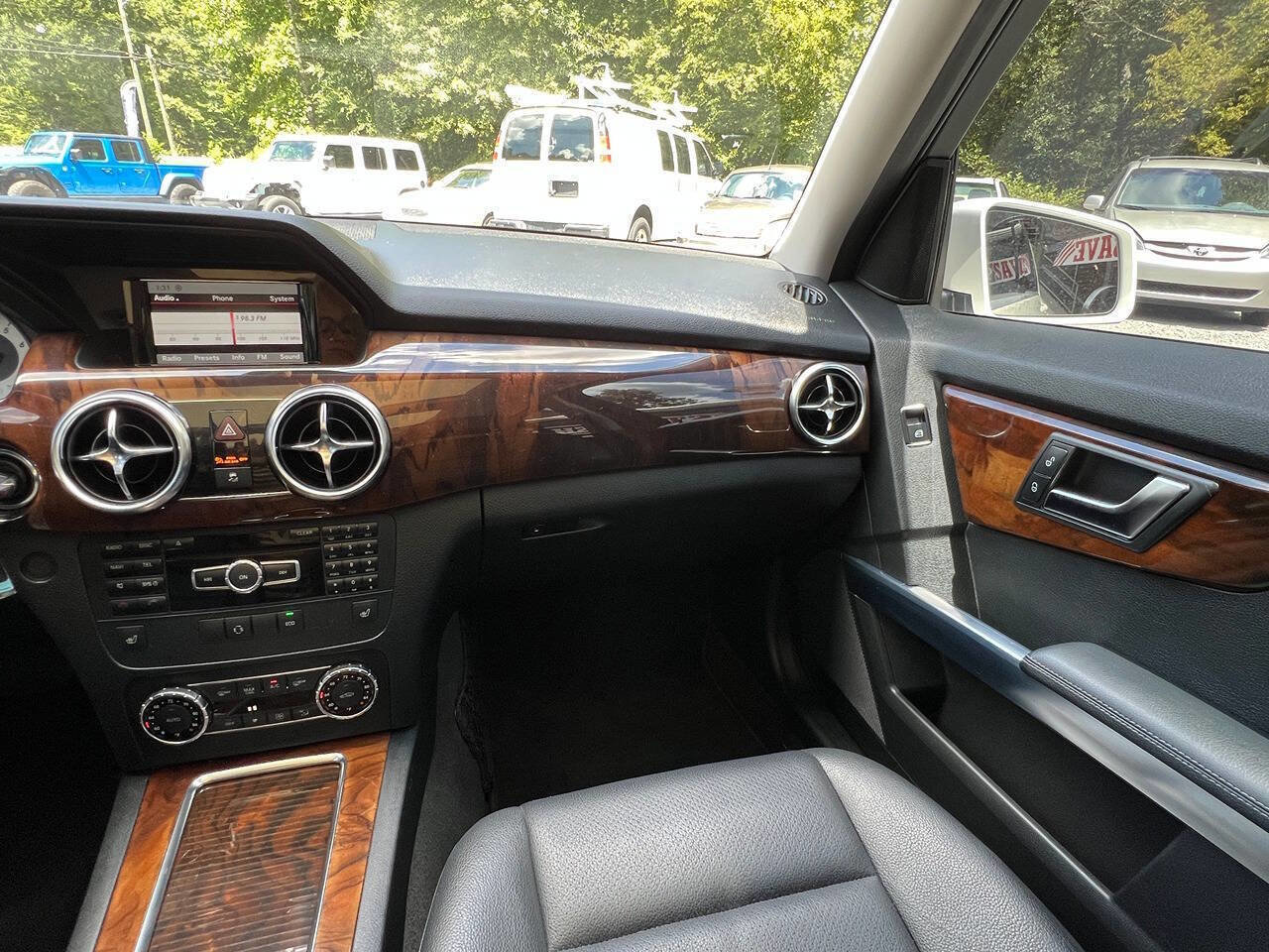 Used 2013 Mercedes-Benz GLK 350 4MATIC image 14