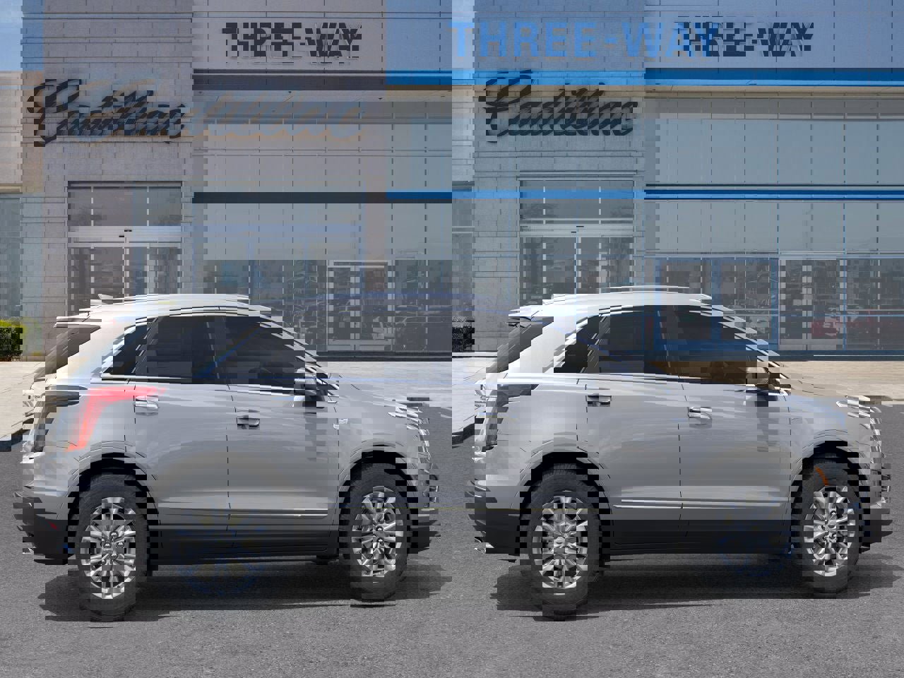 New 2026 Cadillac XT5 Luxury image 5