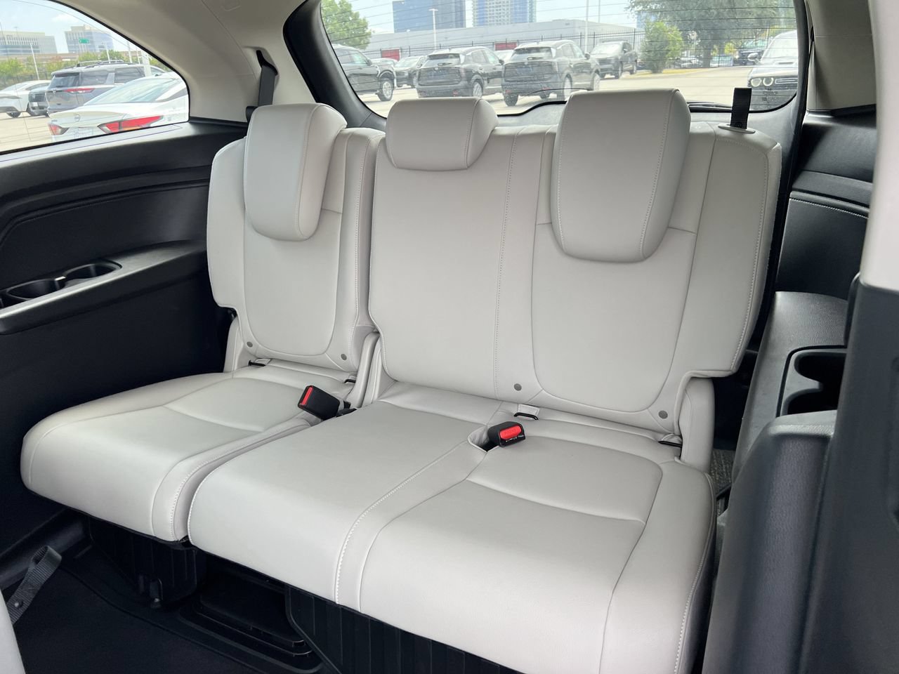 Used 2026 Honda Odyssey EX-L image 11