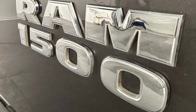 Used 2018 RAM 1500 Express image 10