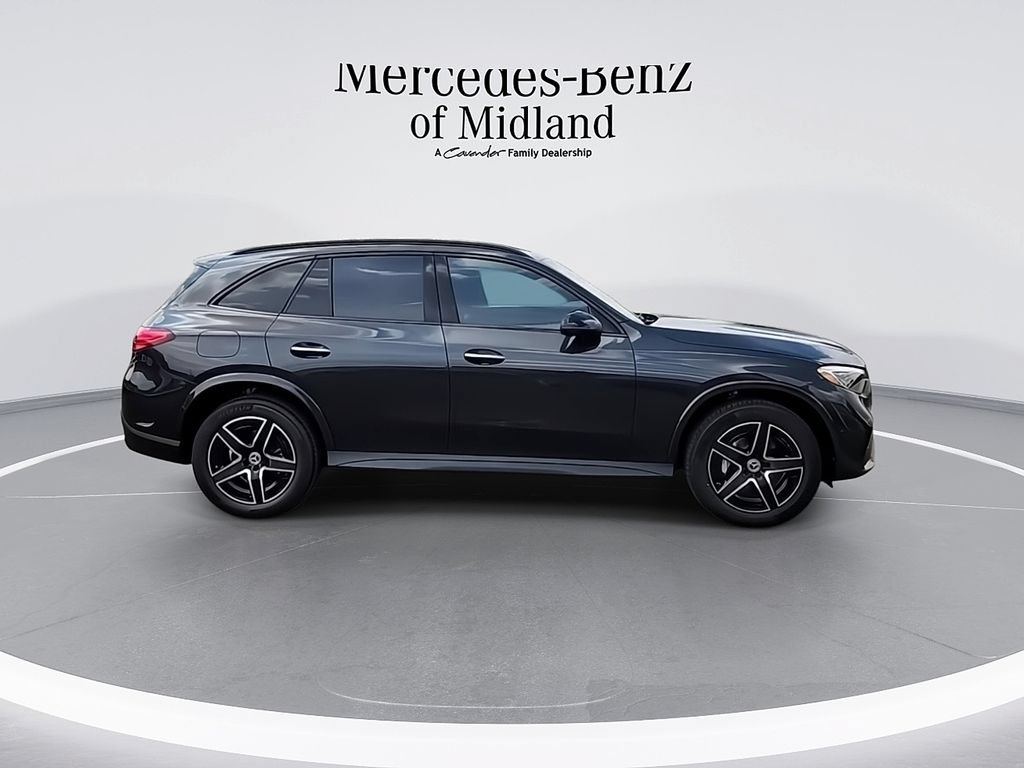 New 2025 Mercedes-Benz GLC 300 image 9