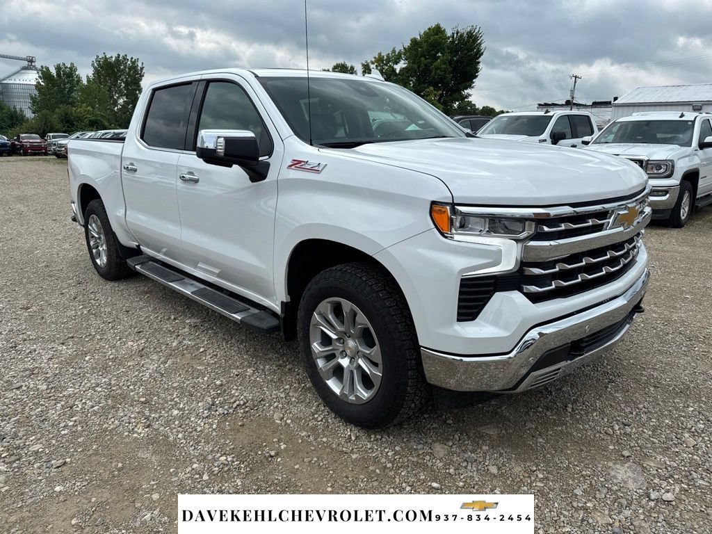 Used 2024 Chevrolet Silverado 1500 LTZ w/ LTZ Premium Package AWD/4WD image 8