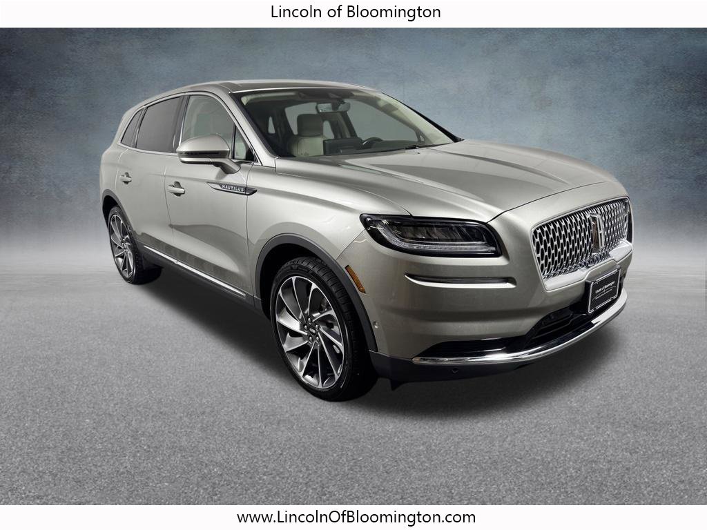 Used 2023 Lincoln Nautilus Reserve w/ Equipment Group 201A AWD/4WD image 8