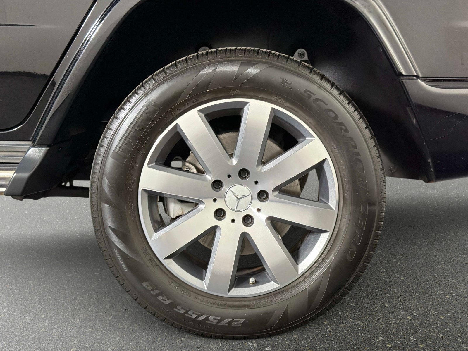 Used 2024 Mercedes-Benz G 550 image 12