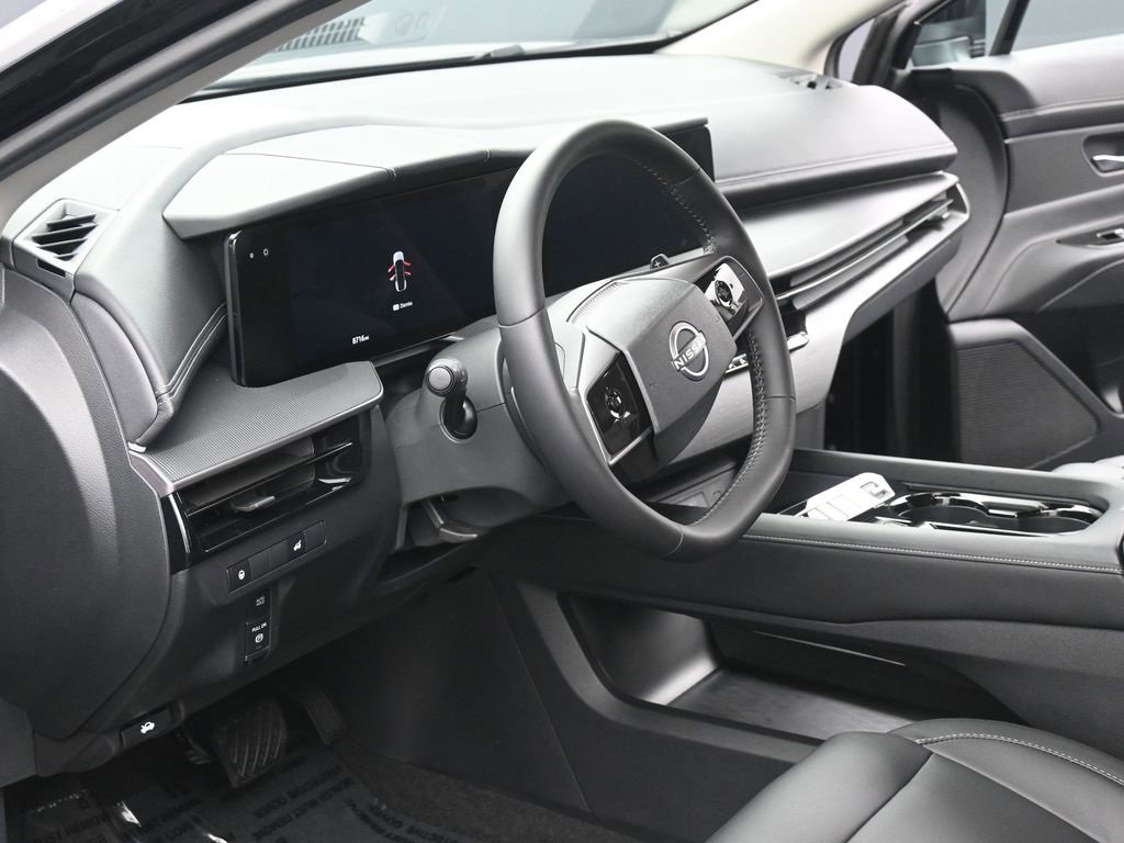 Used 2025 Nissan Murano SV image 7