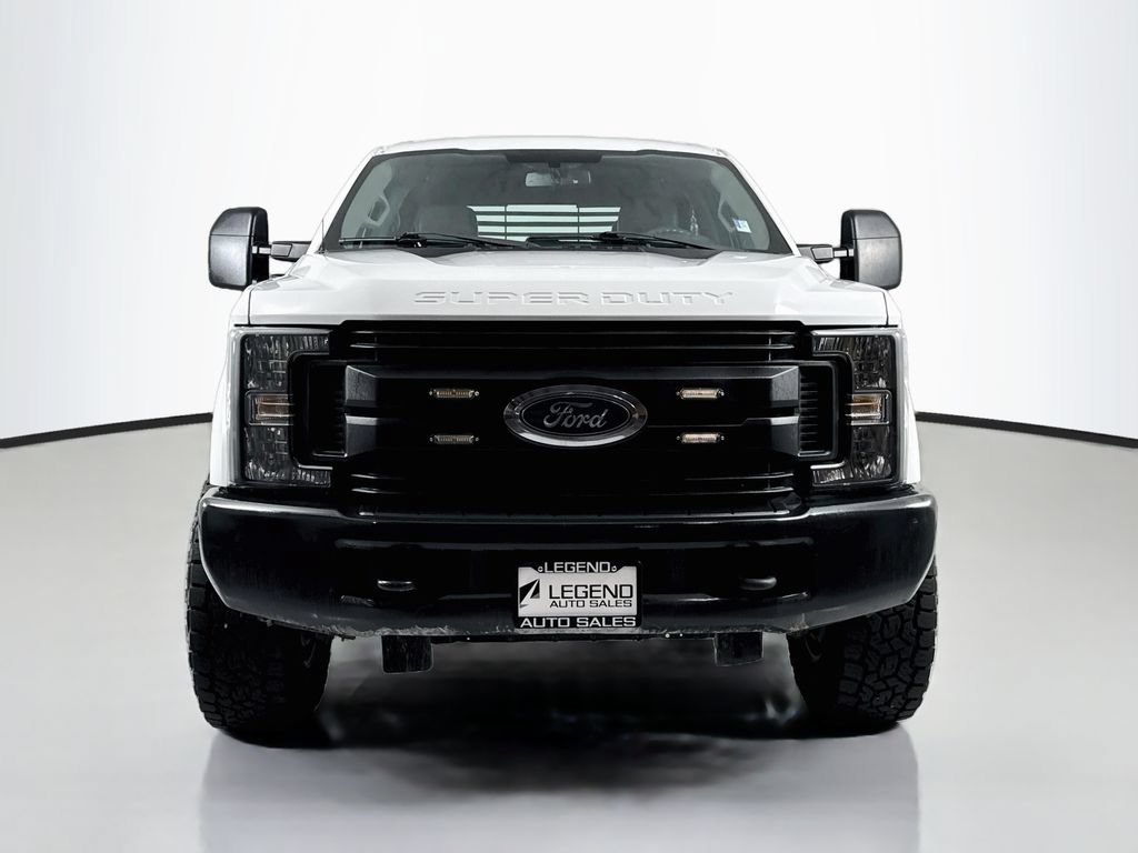 Used 2019 Ford F250 XL AWD/4WD image 2