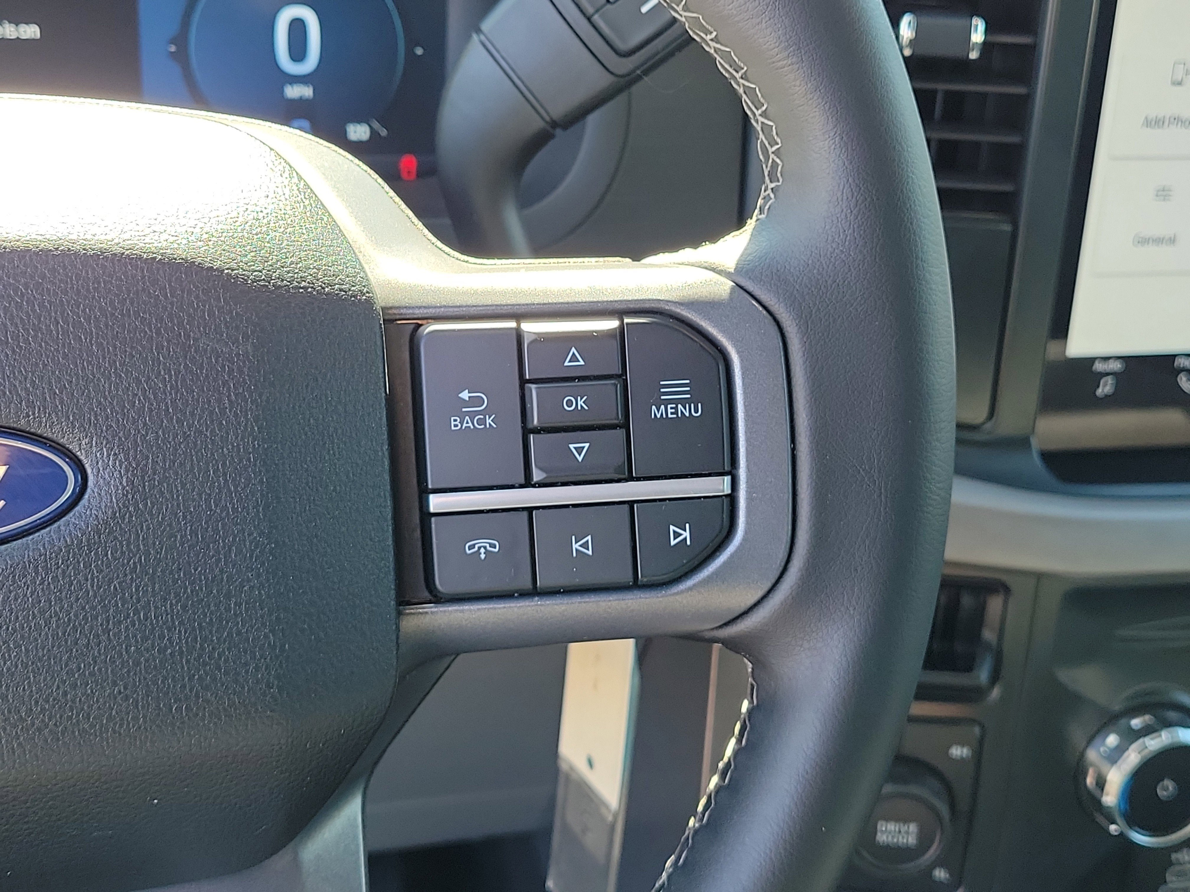 Used 2025 Ford F150 XLT w/ Equipment Group 301A Standard image 24