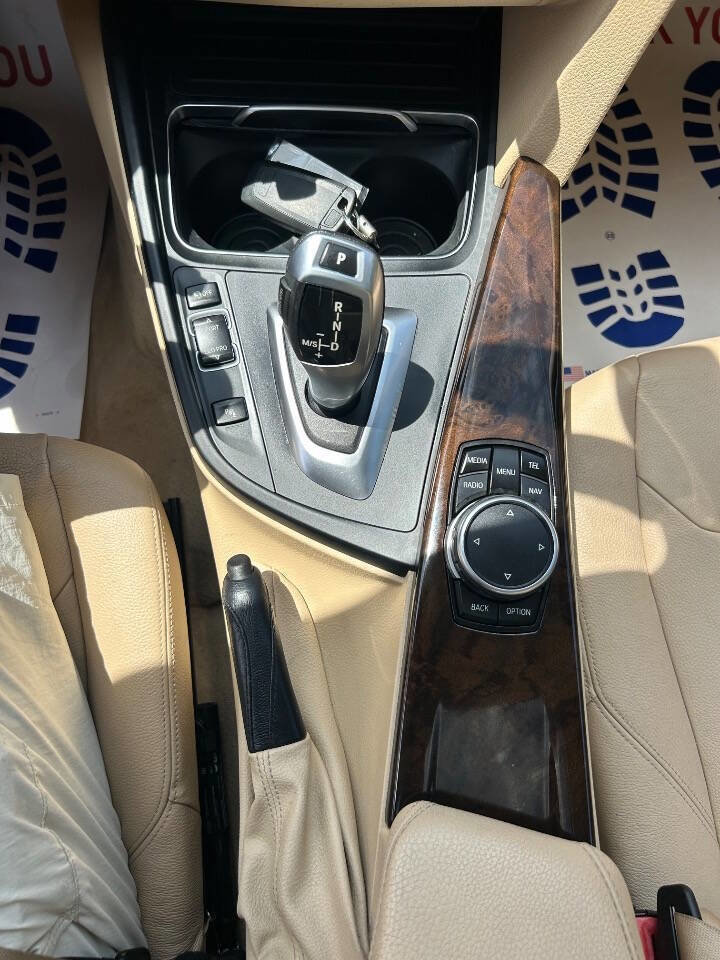 Used 2016 BMW 320i xDrive Sedan image 22