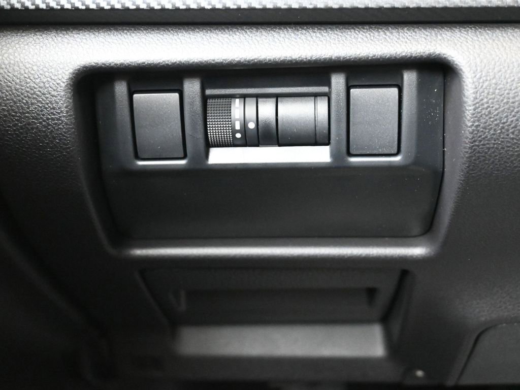 New 2026 Subaru Crosstrek 2.0i Premium image 27
