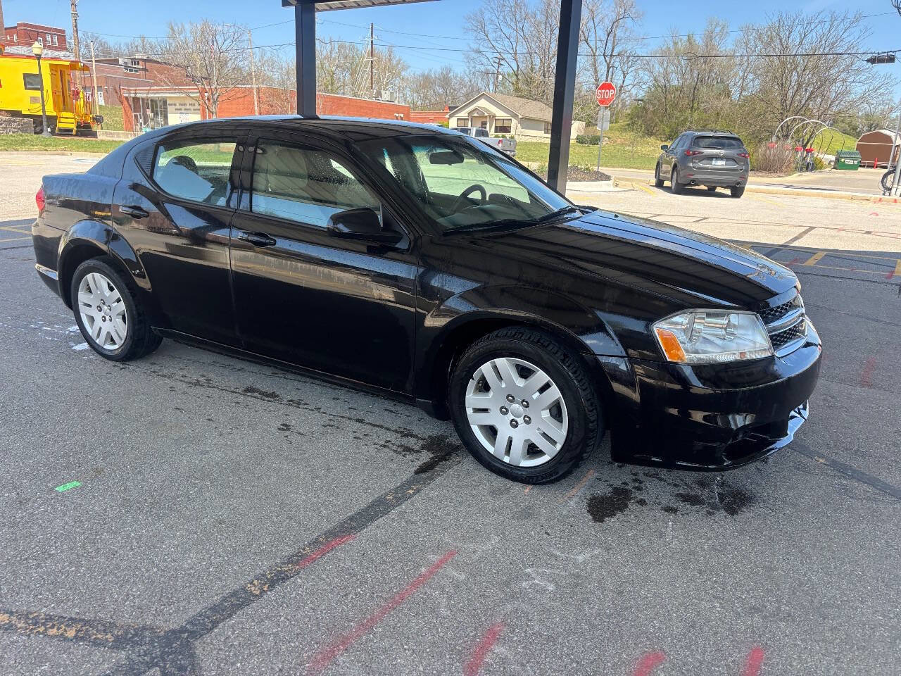 Used 2011 Dodge Avenger Express image 1