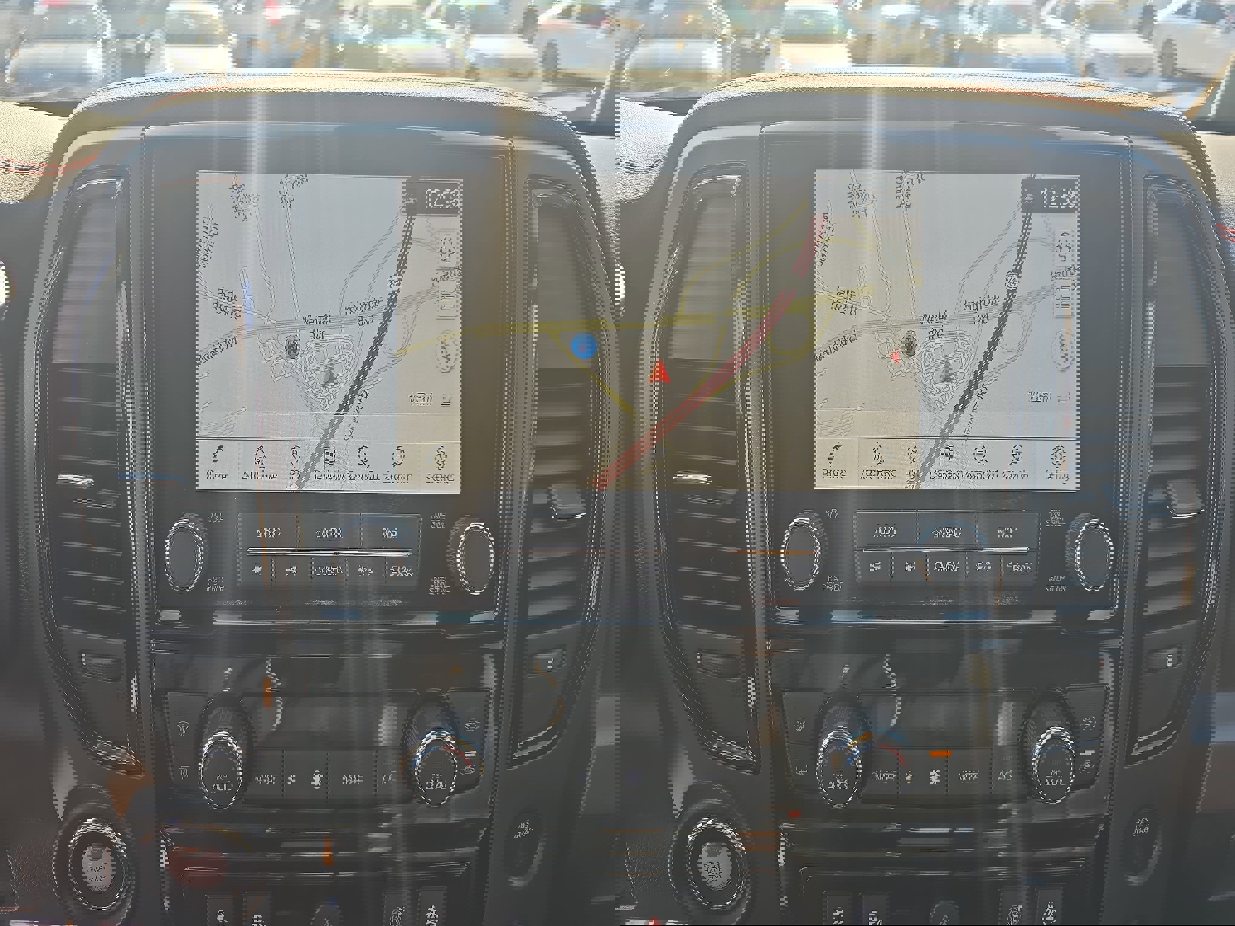 Used 2023 Nissan Titan PRO-4X w/ Pro-4x Convenience Package image 25