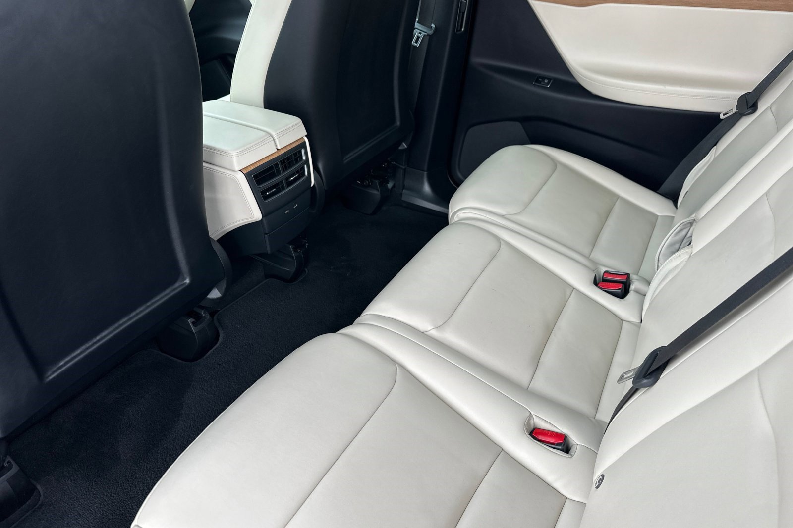 Used 2020 Tesla Model X Long Range image 15