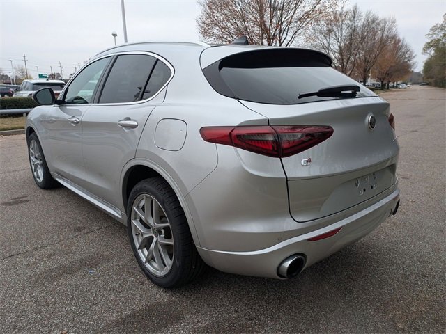 Used 2021 Alfa Romeo Stelvio Ti w/ Premium Package image 3