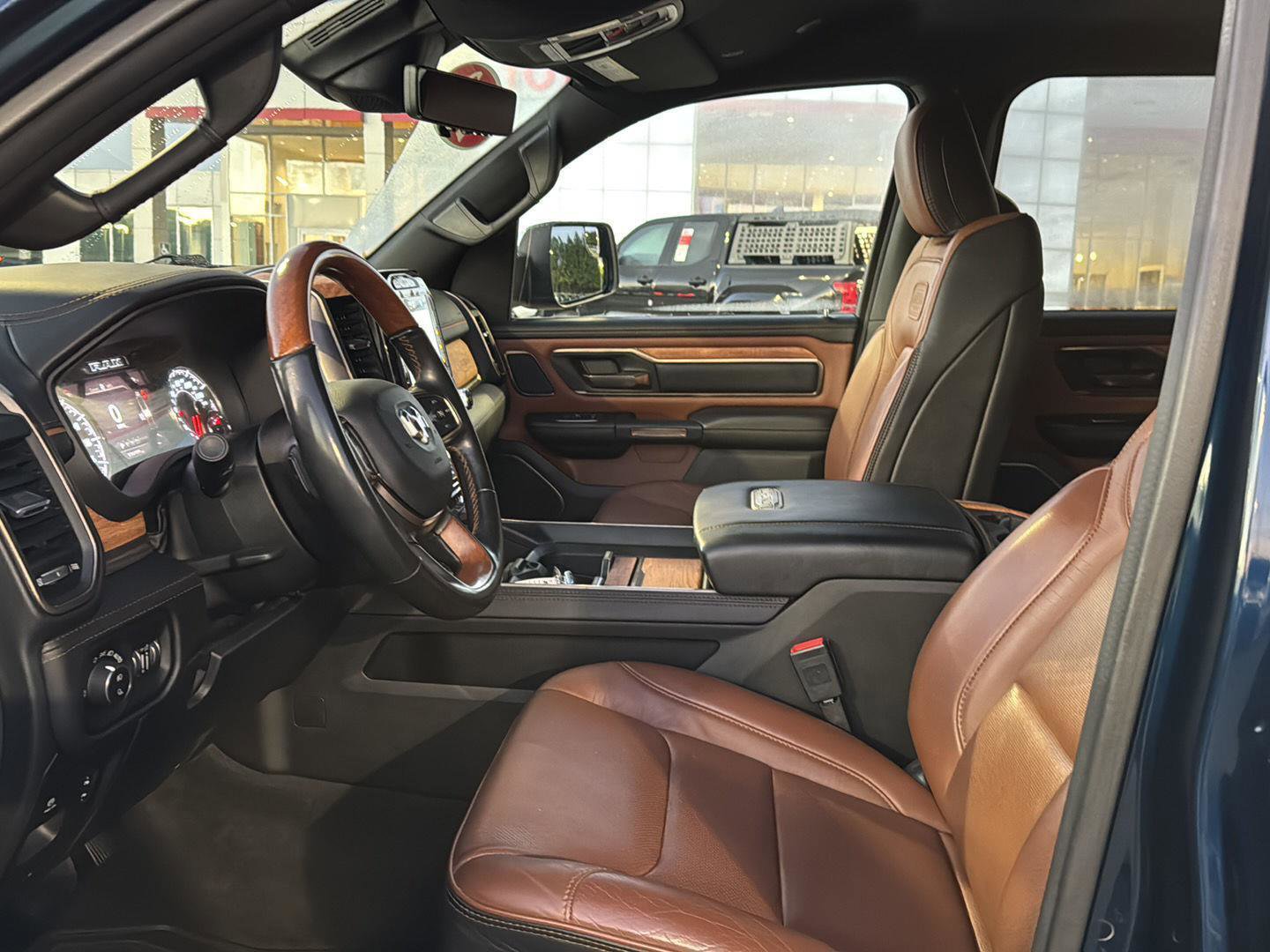 Used 2022 RAM 1500 Limited image 8