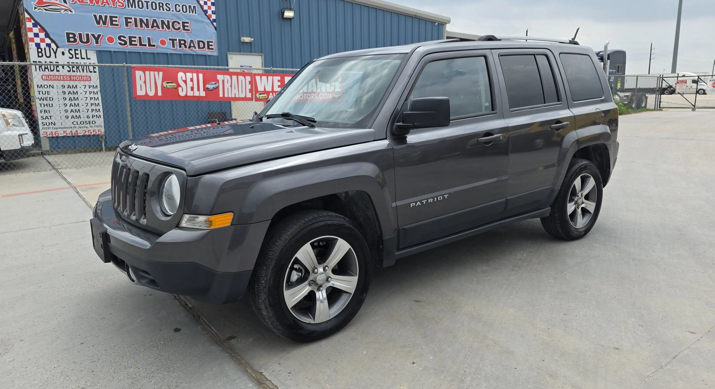 Used 2017 Jeep Patriot High Altitude AWD/4WD image 2