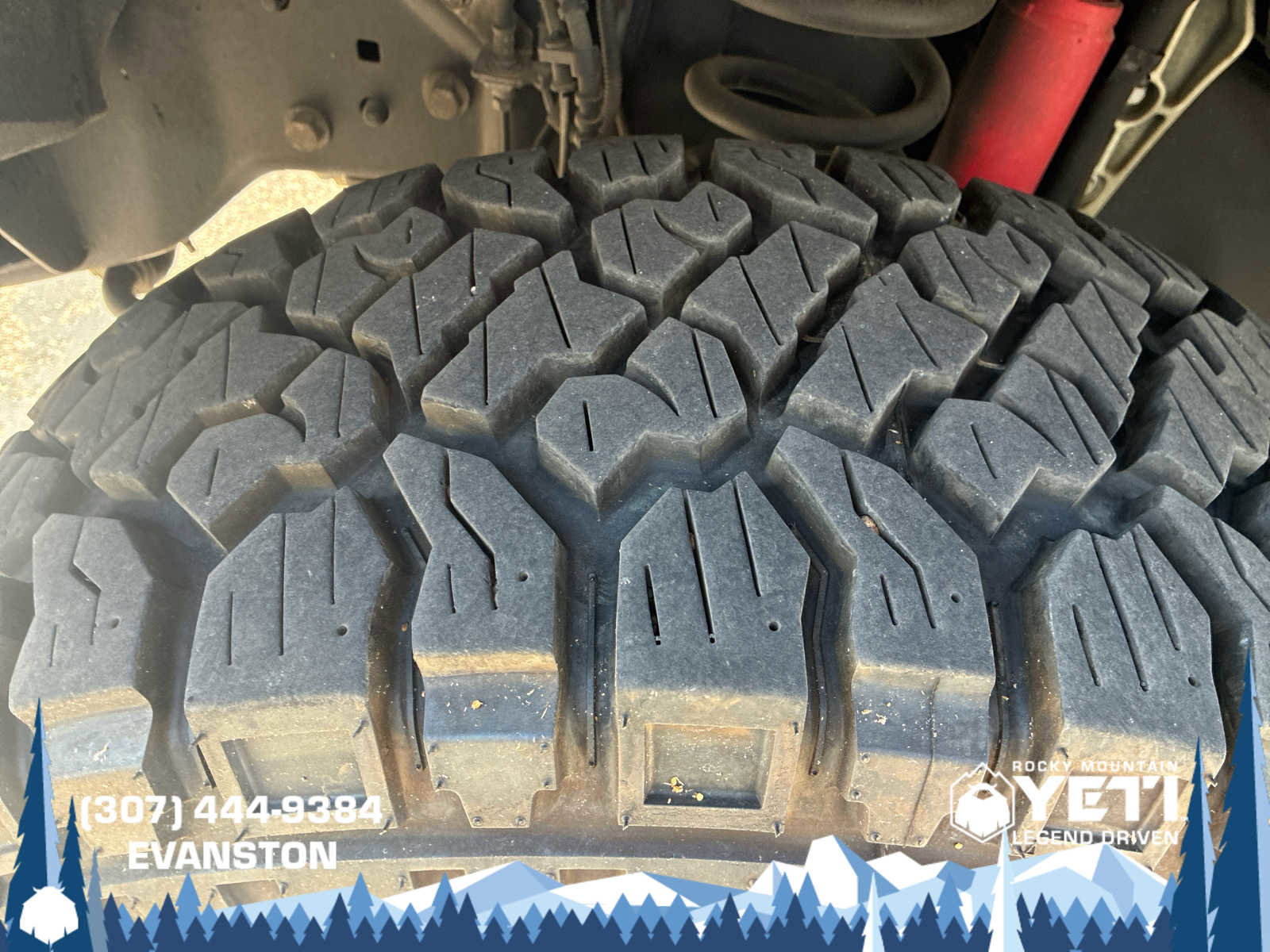 Used 2021 Ford F250 Platinum w/ Tremor Off-Road Package AWD/4WD image 10