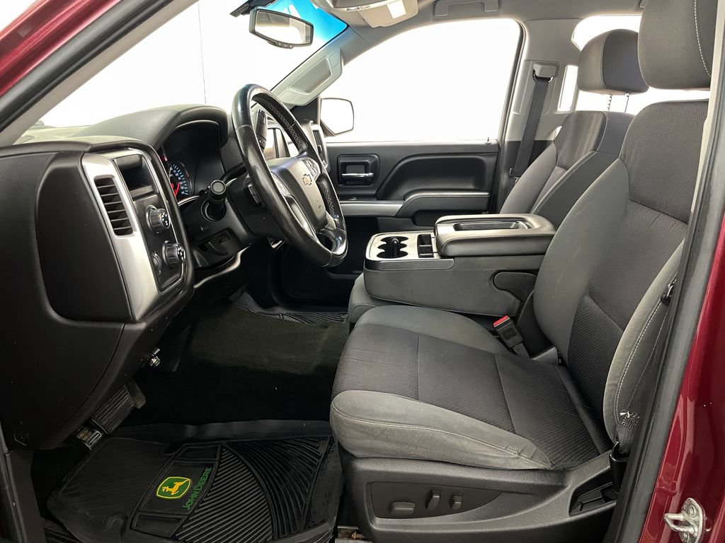 Used 2014 Chevrolet Silverado 1500 LT w/ LT Convenience Package AWD/4WD image 6