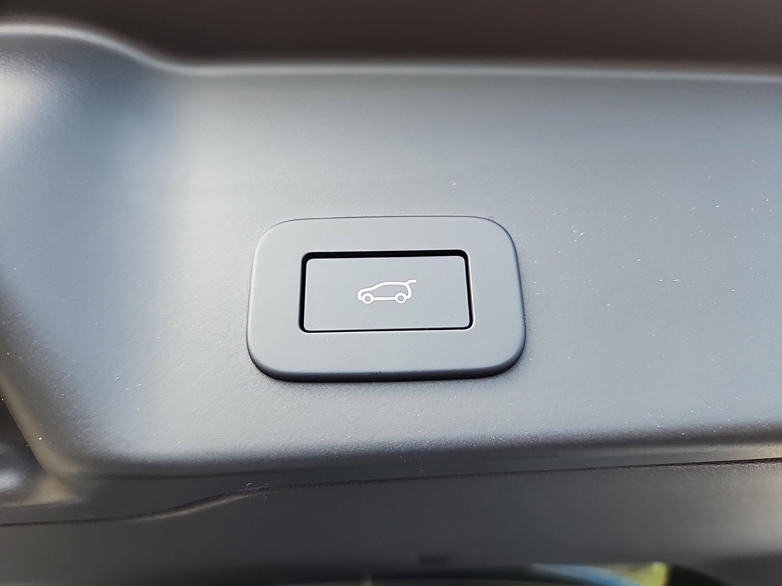 Certified 2026 Land Rover Range Rover Evoque S image 14