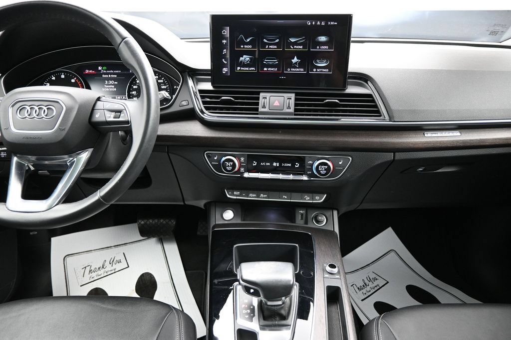 Used 2022 Audi Q5 2.0T Premium w/ Convenience Package AWD/4WD image 18