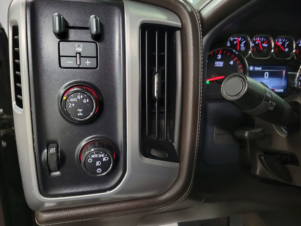 Used 2015 GMC Sierra 1500 SLT w/ SLT Crew Cab Value Package image 20