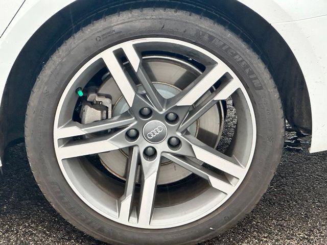 Used 2017 Audi A4 2.0T Premium Plus AWD/4WD image 5