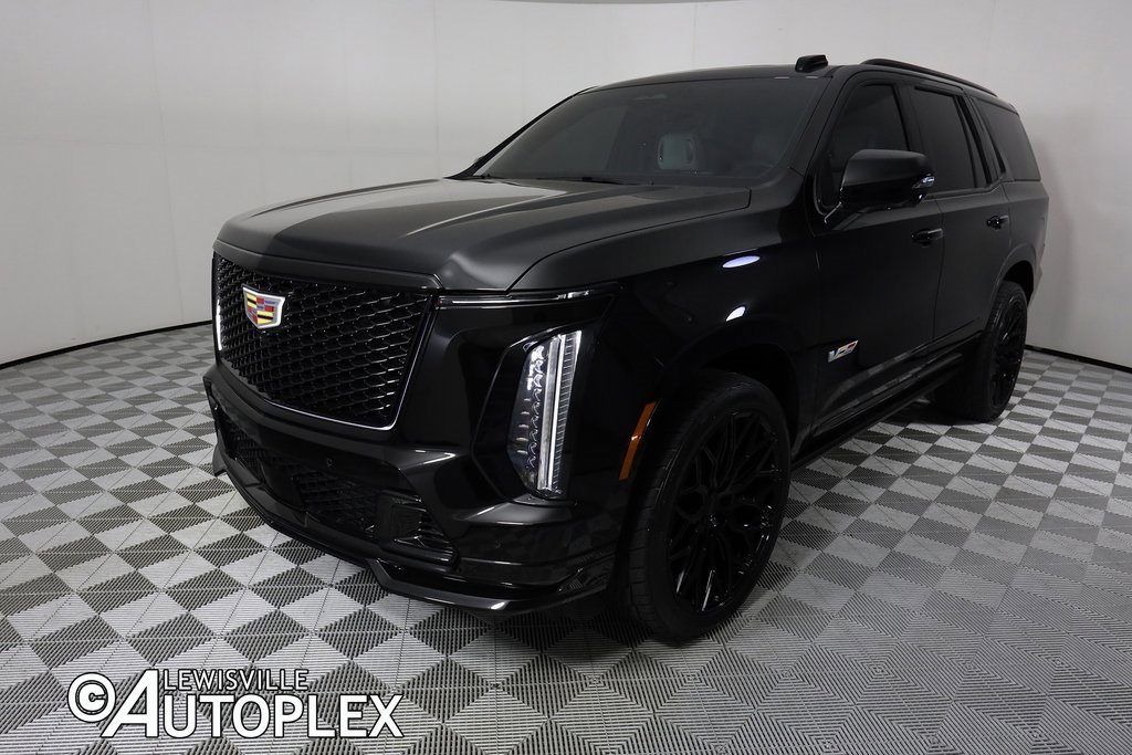 Used 2025 Cadillac Escalade V image 12