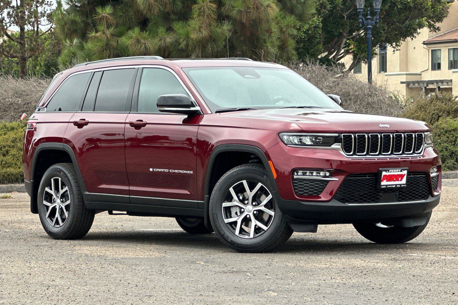 New 2025 Jeep Grand Cherokee Limited w/ MOPAR Finishing Package